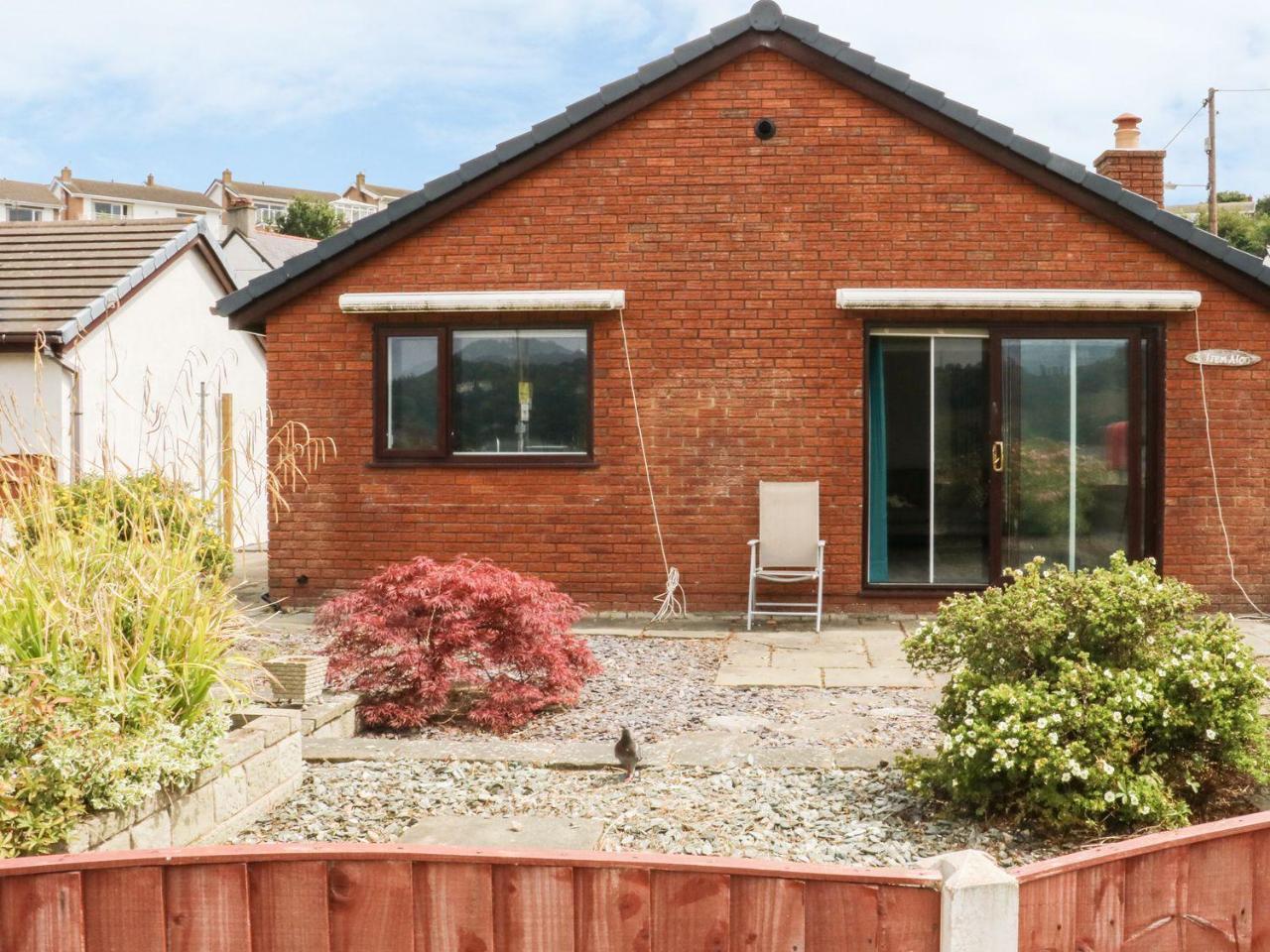 Villa 3 Trem Afon Llansanffraid Glan Conwy Esterno foto